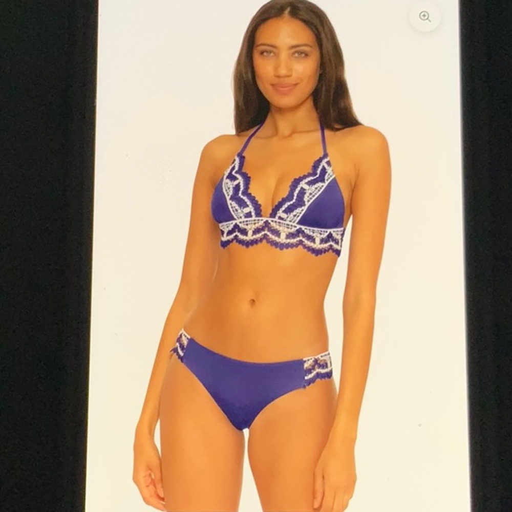 BECCA 2pc Bikini DELILAH Halter Top & Bottom.    NWT